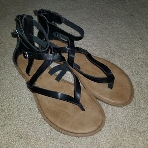 RazzMatazz | Black Sandals